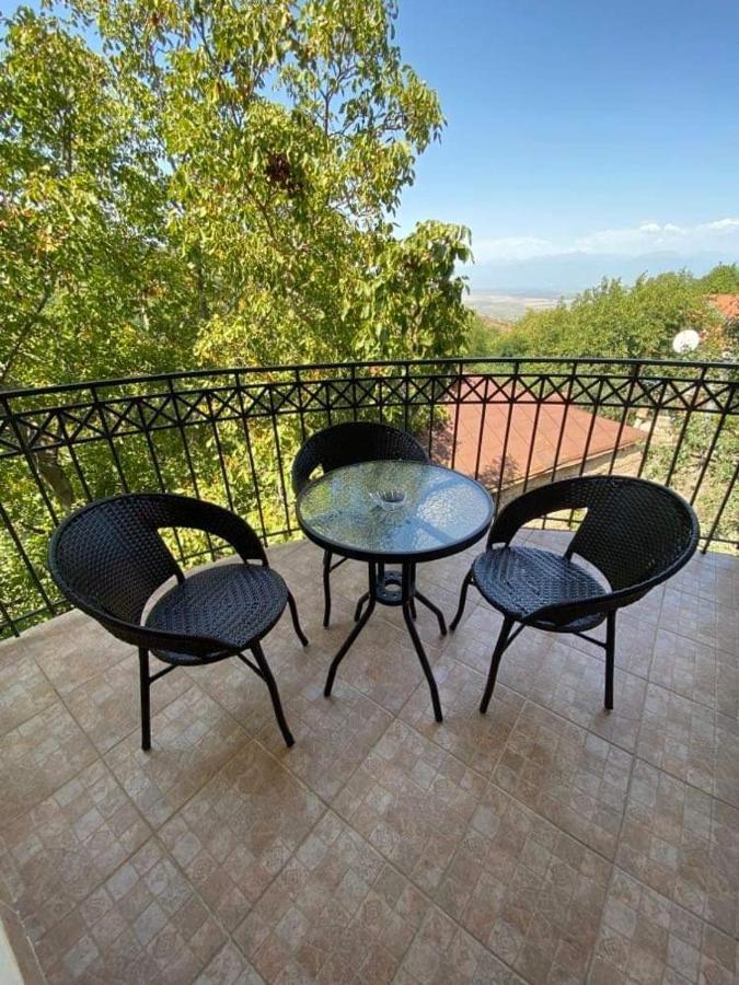 Dzveli Ubani Hotel Sighnaghi Bagian luar foto