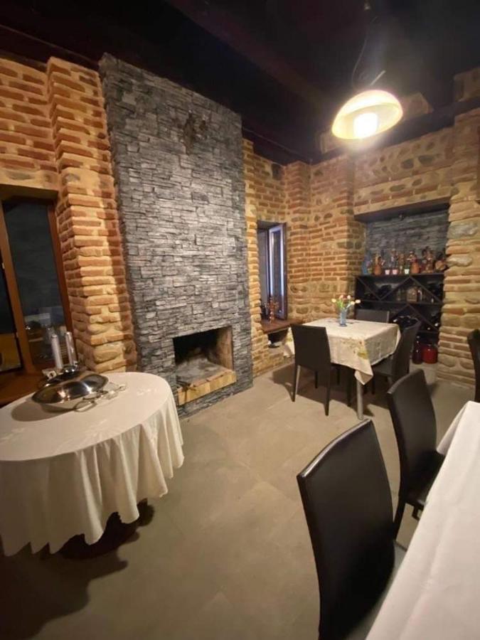 Dzveli Ubani Hotel Sighnaghi Bagian luar foto