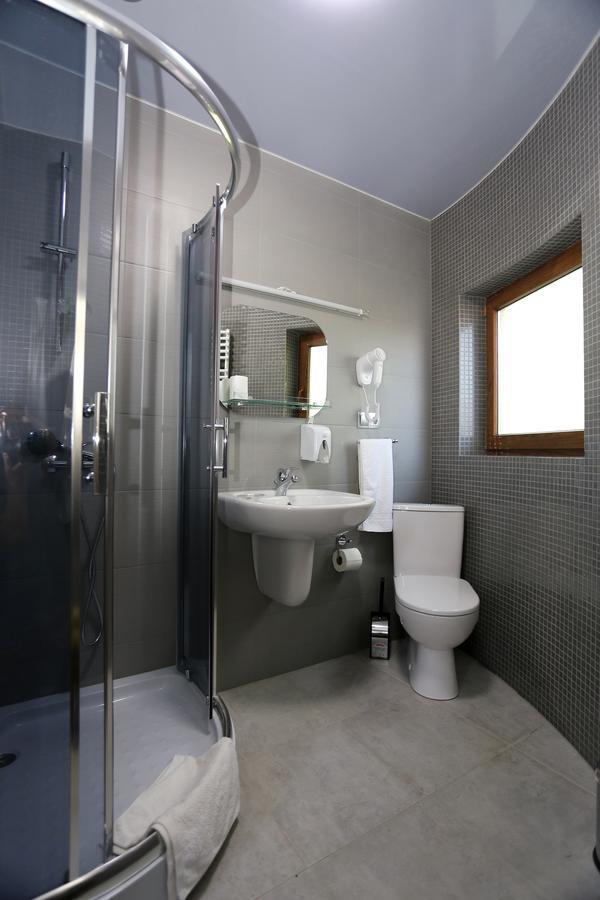 Dzveli Ubani Hotel Sighnaghi Bagian luar foto